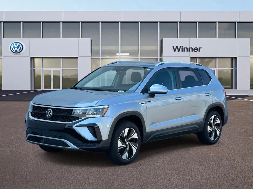 2024 Volkswagen Taos SE photo 1