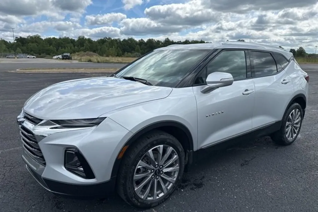 2022 Chevrolet Blazer Premier photo 1