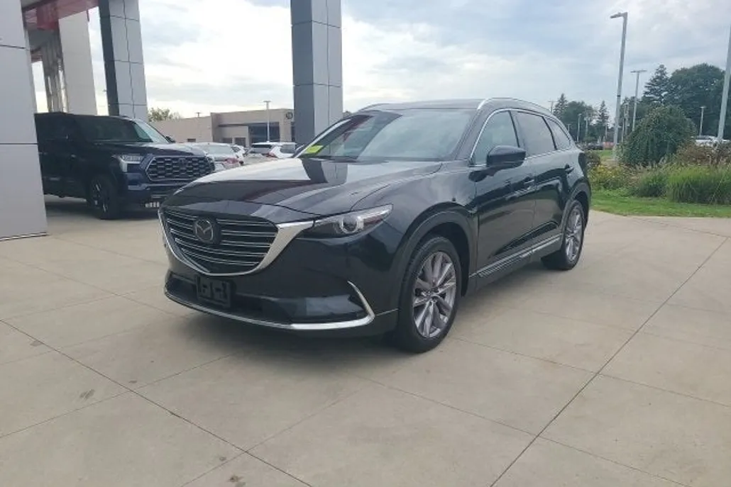 2023 Mazda CX-9 Grand Touring photo 1