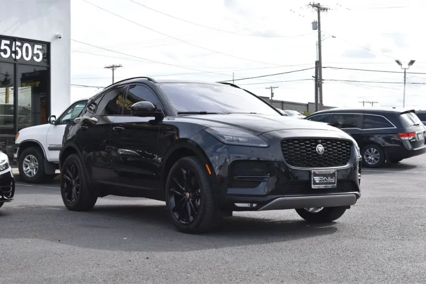 2021 Jaguar E-PACE P250 SE photo 1