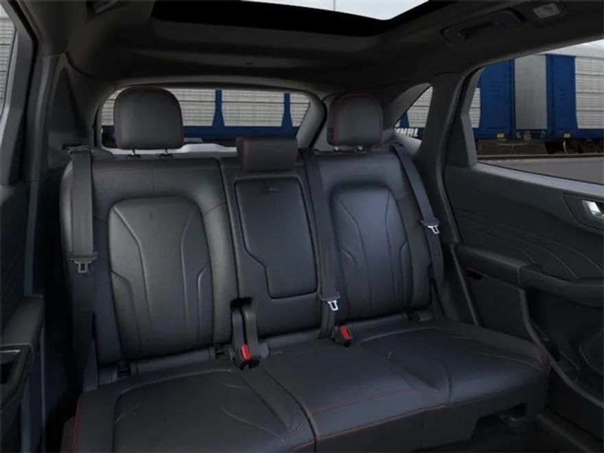 2025 Ford Escape Hybrid ST-Line Elite photo 1