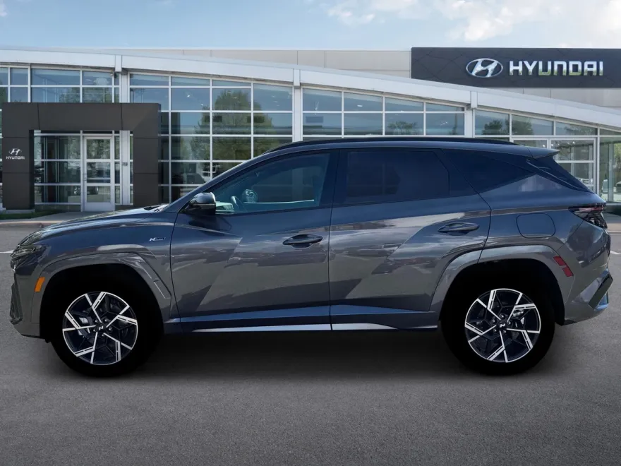 2025 Hyundai Tucson Hybrid N Line photo 1
