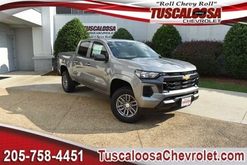 2026 Chevrolet Colorado LT photo 1