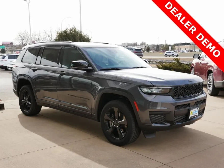 2024 Jeep Grand Cherokee Altitude X photo 1
