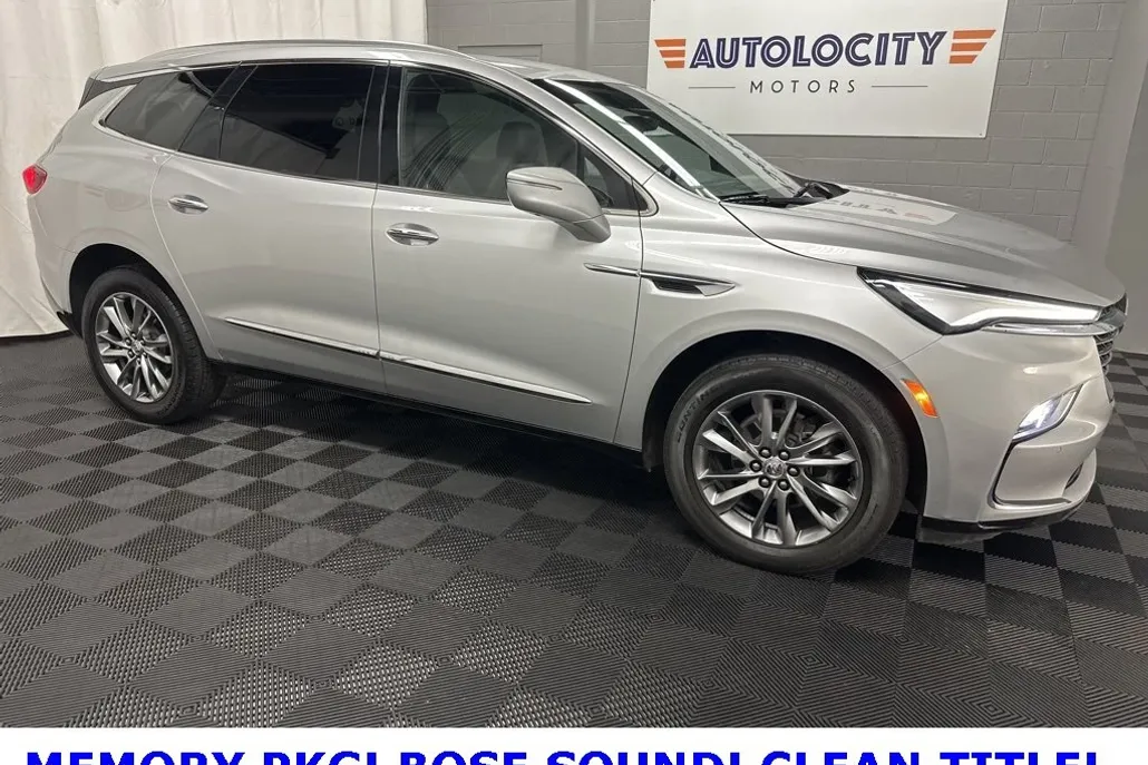 2022 Buick Enclave Premium photo 1