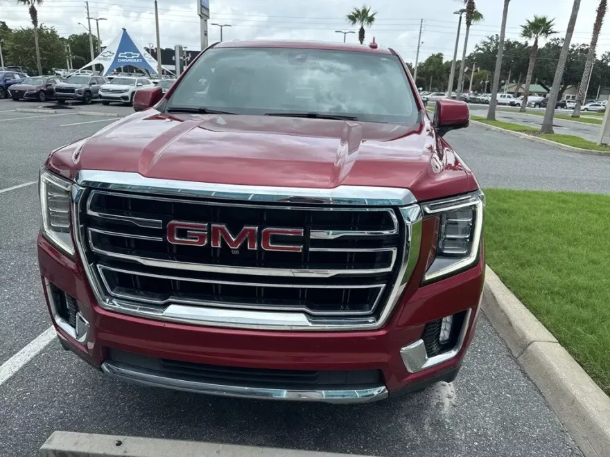 2022 Gmc Yukon SLT photo 1
