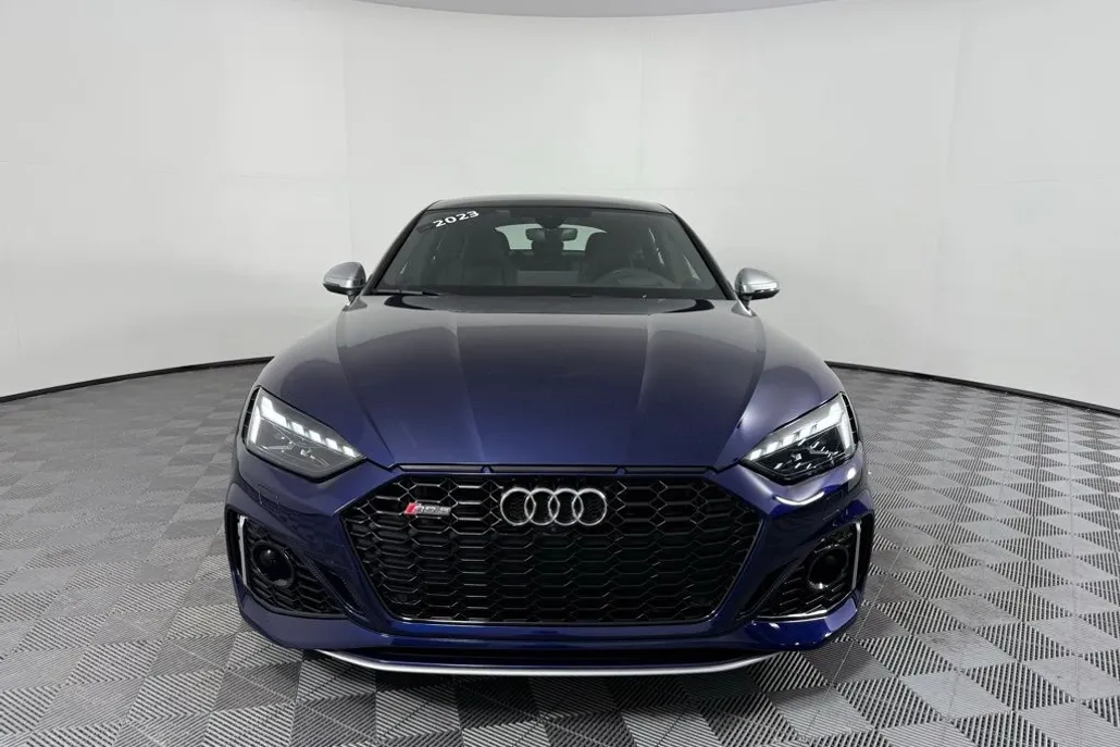 2023 Audi RS 5 photo 1