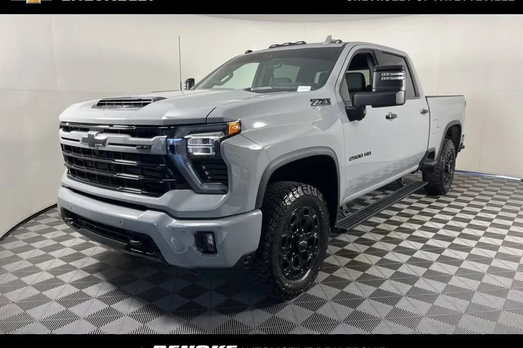 2024 Chevrolet Silverado 2500HD LTZ photo 1