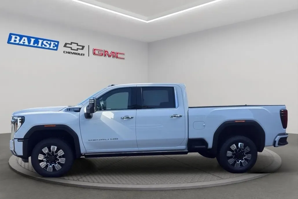 2026 Gmc Sierra HD Denali photo 1