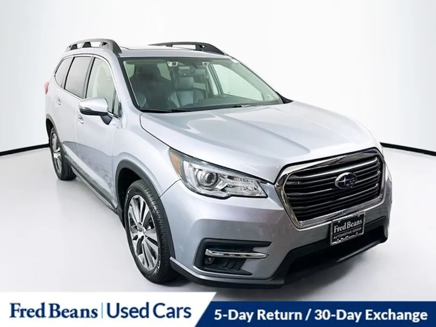 2022 Subaru Ascent Limited photo 1