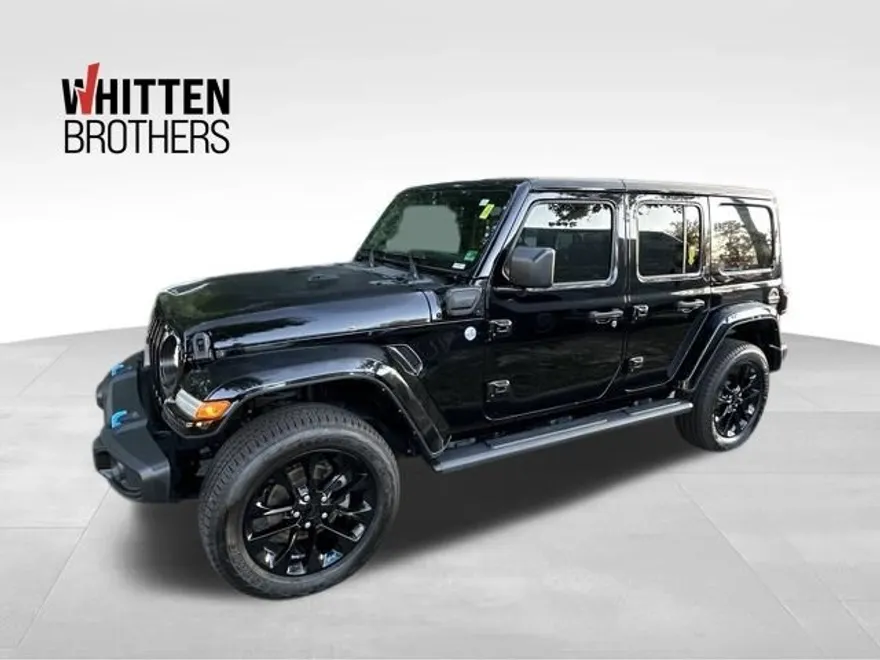 2022 Jeep Wrangler Unlimited Sahara 4xe photo 1