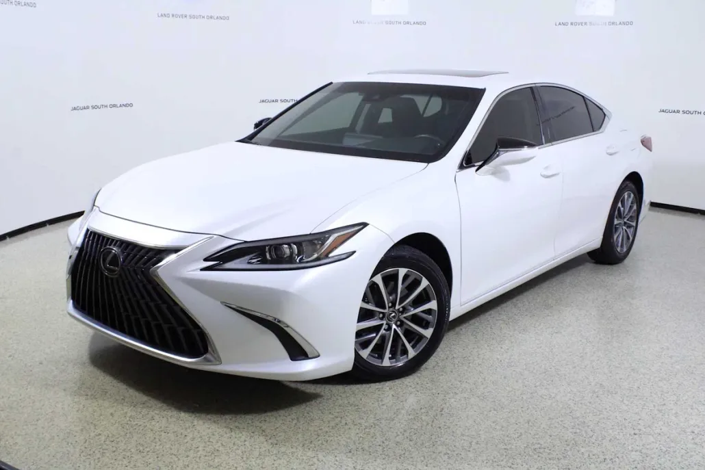 2022 Lexus ES 350 photo 1
