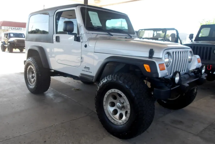 2004 Jeep Wrangler Two-Door Unlimited photo 1