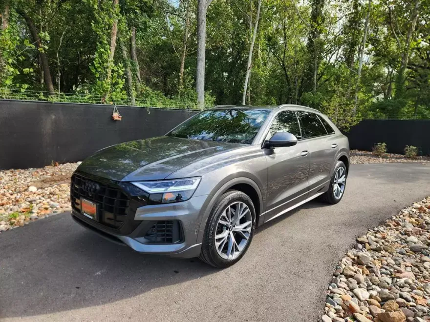 2021 Audi Q8 55 Premium photo 1