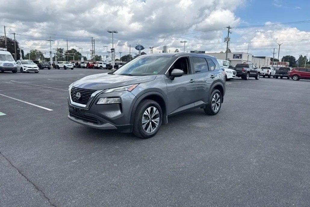 2023 Nissan Rogue SV photo 1