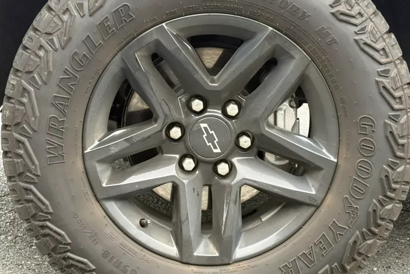 2024 Chevrolet Silverado 1500 Custom Trail Boss photo 1