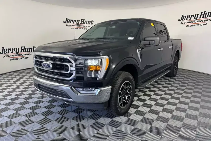 2021 Ford F-150 XLT photo 1