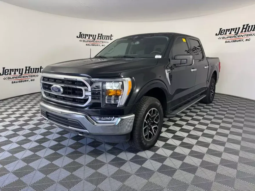 2021 Ford F-150 XLT photo 1