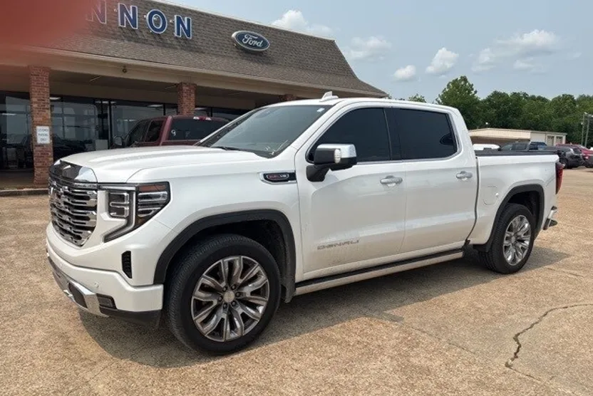 2023 Gmc Sierra 1500 Denali photo 1