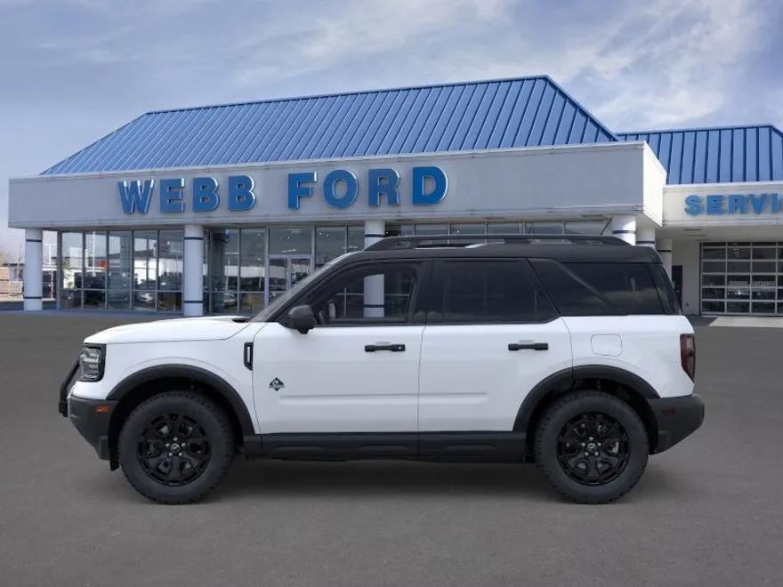 2025 Ford Bronco Sport Outer Banks photo 1