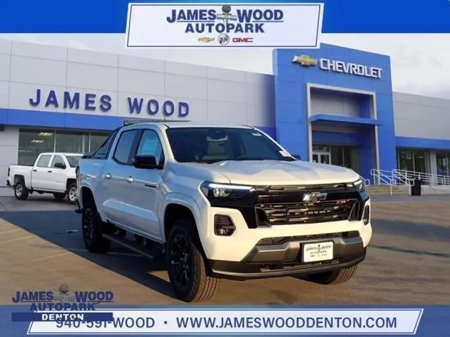 2025 Chevrolet Colorado Z71 photo 1