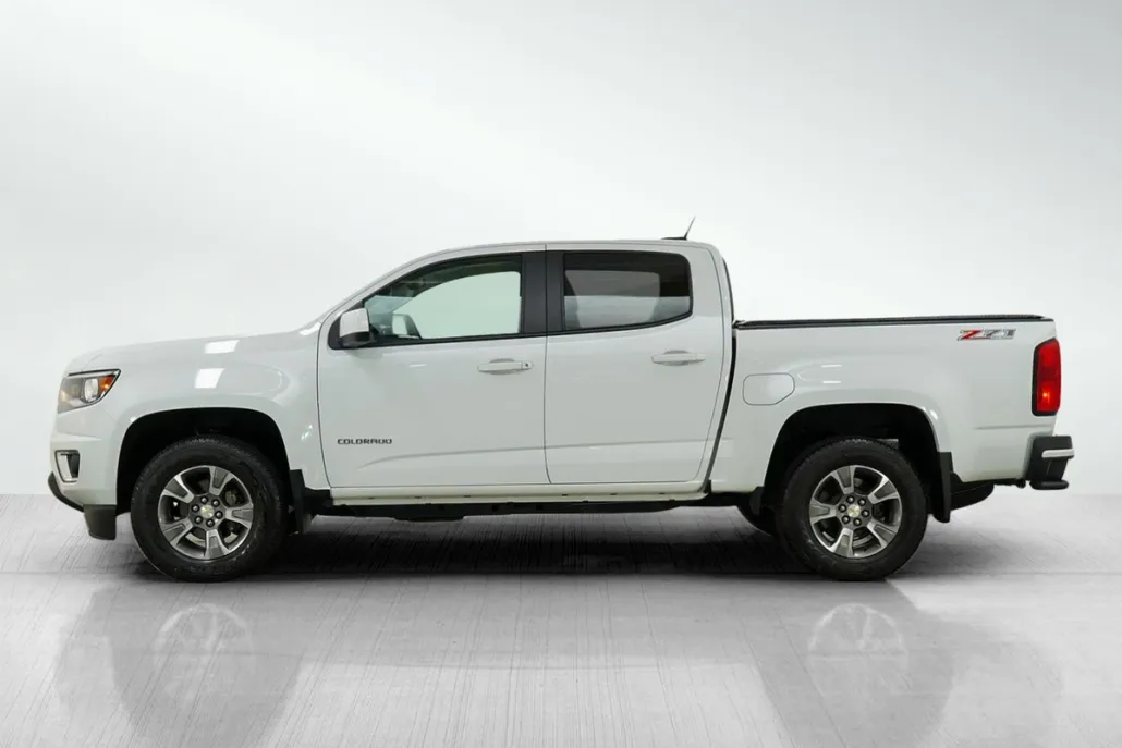 2017 Chevrolet Colorado Z71 photo 1
