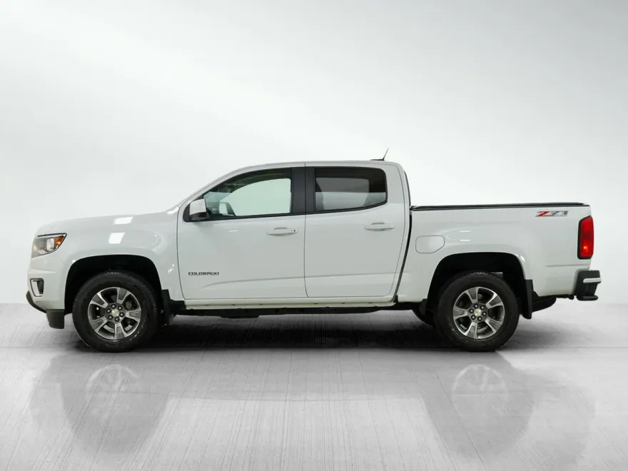 2017 Chevrolet Colorado Z71 photo 1
