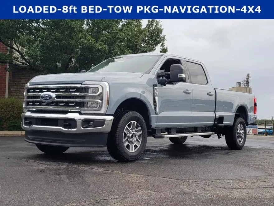 2026 Ford F-350 Lariat photo 1