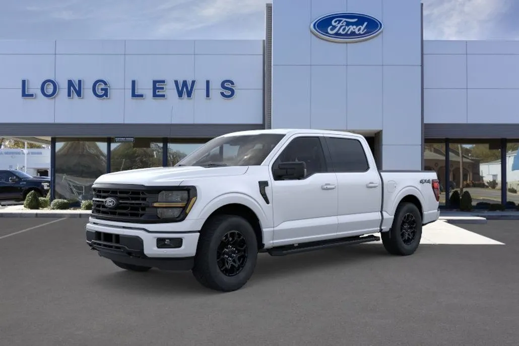 2025 Ford F-150 XLT photo 1
