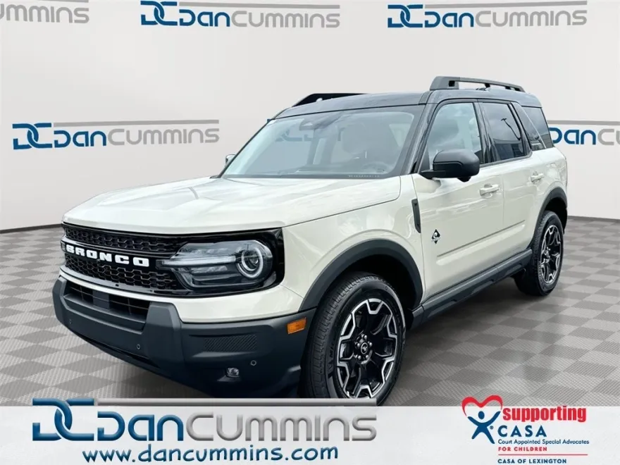 2025 Ford Bronco Sport Outer Banks photo 1