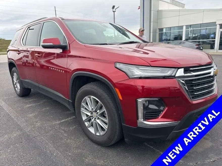 2023 Chevrolet Traverse photo 1