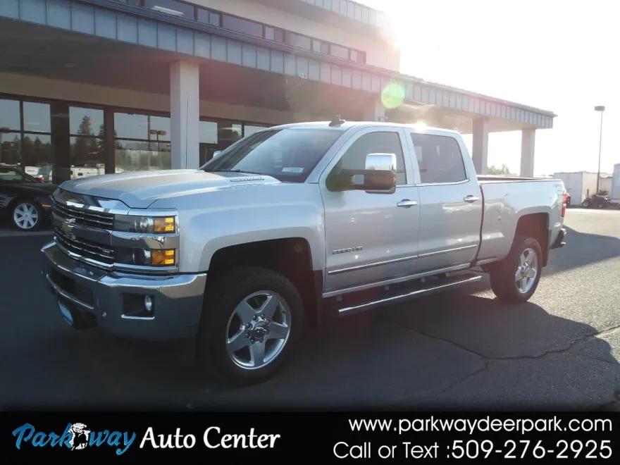 2015 Chevrolet Silverado 2500HD LTZ photo 1