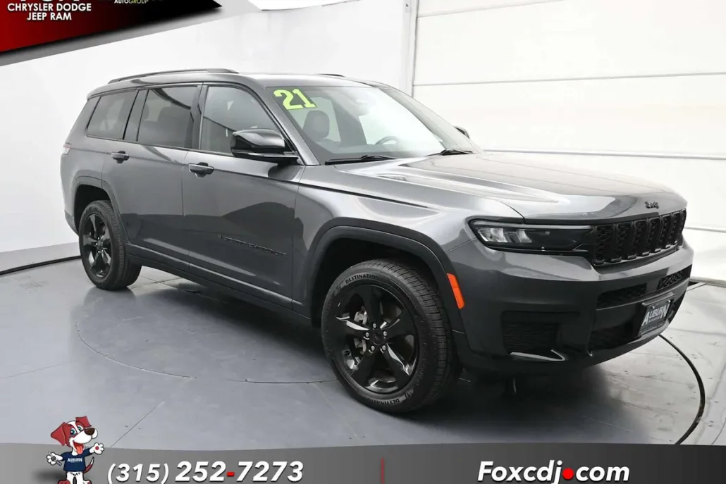 2021 Jeep Grand Cherokee Laredo photo 1