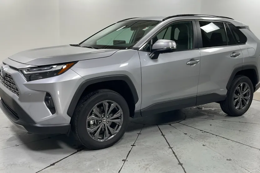 2024 Toyota RAV4 Hybrid Limited photo 1