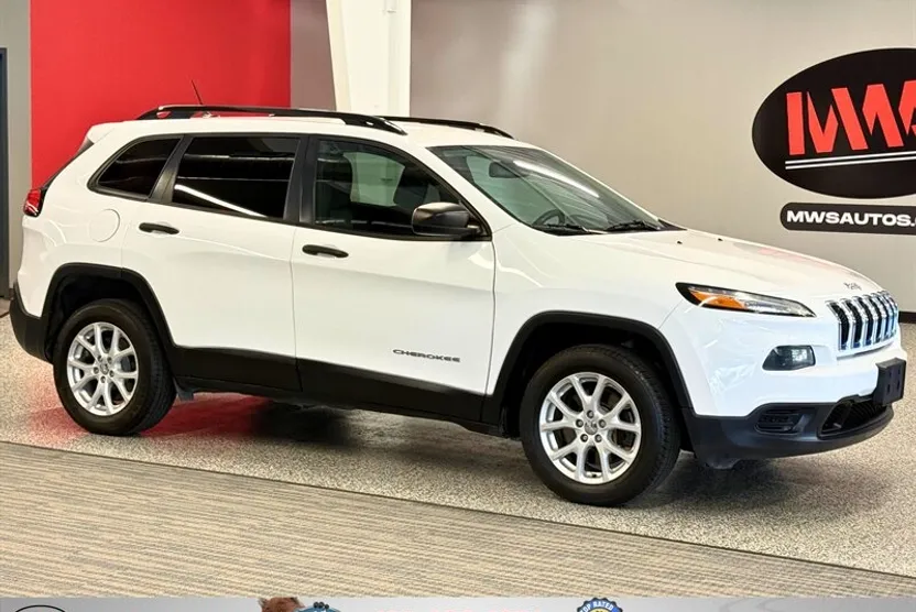 2016 Jeep Cherokee Sport photo 1