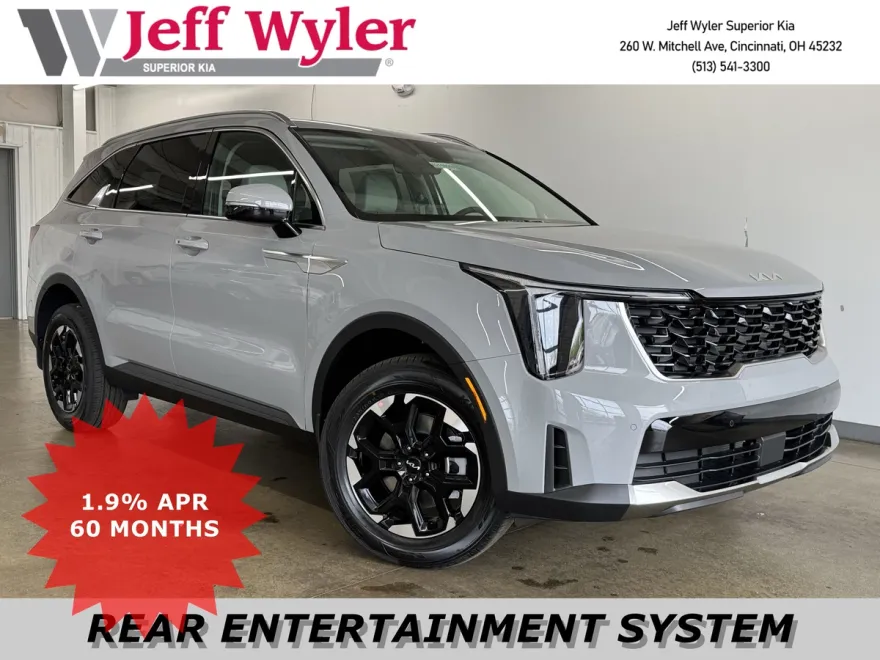 2025 Kia Sorento S photo 1