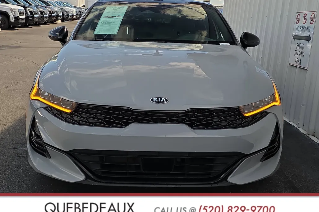 2021 Kia K5 GT-Line photo 1