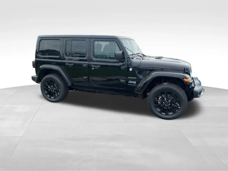 2024 Jeep Wrangler Sahara 4xe photo 1