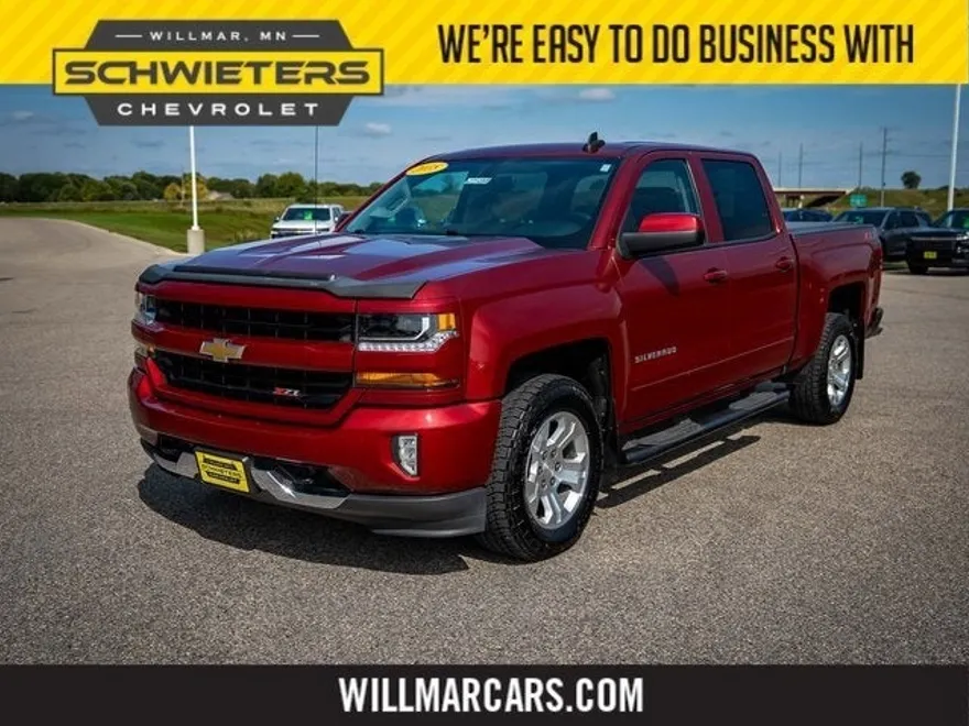 2018 Chevrolet Silverado 1500 LT photo 1