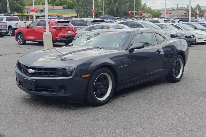 2013 Chevrolet Camaro 1LS photo 1