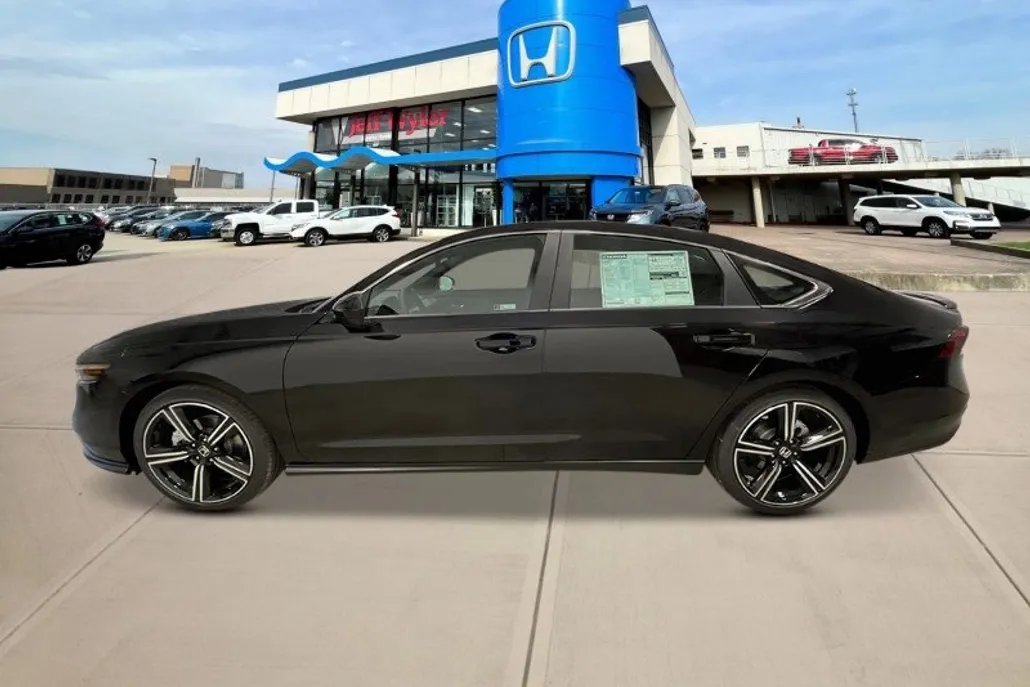 2025 Honda Accord Hybrid Sport photo 1