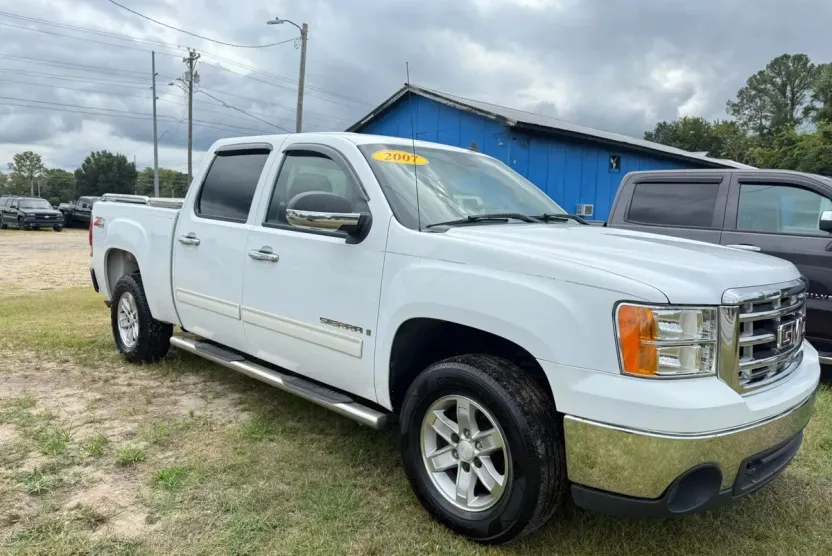 2007 Gmc Sierra 1500 SLE photo 1