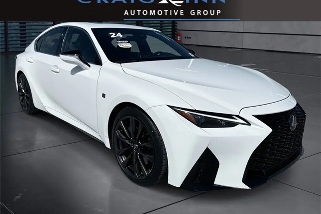 2024 Lexus IS 350 F SPORT photo 1