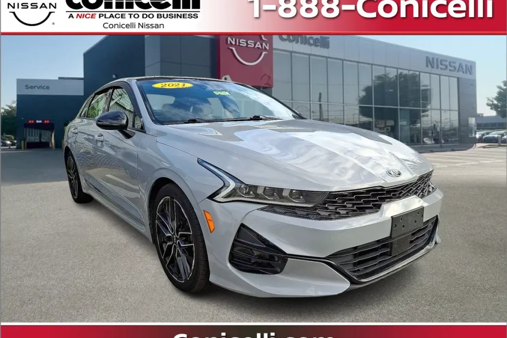 2021 Kia K5 GT photo 1