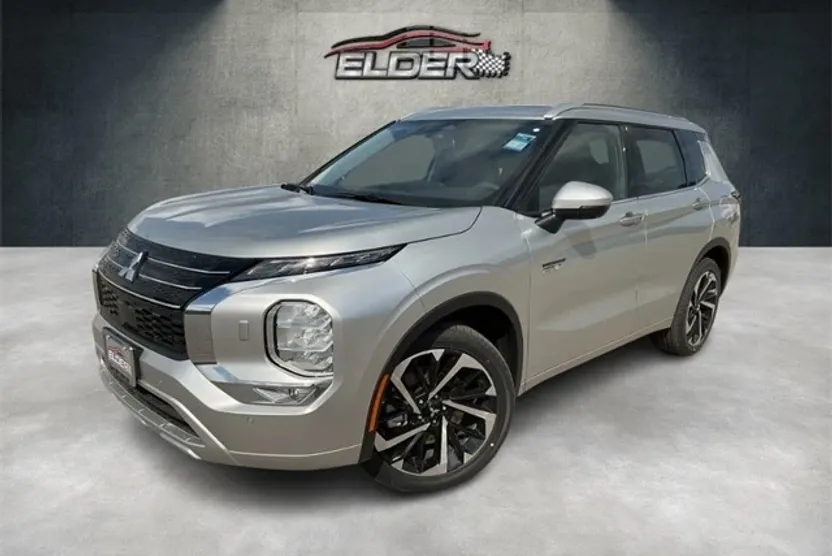 2025 Mitsubishi Outlander PHEV SEL photo 1