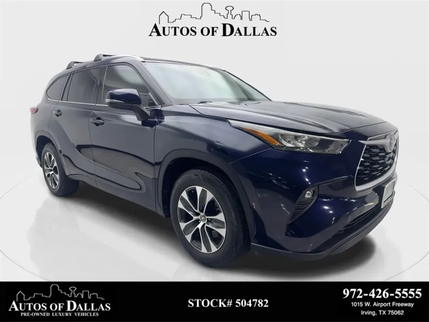 2020 Toyota Highlander XLE photo 1