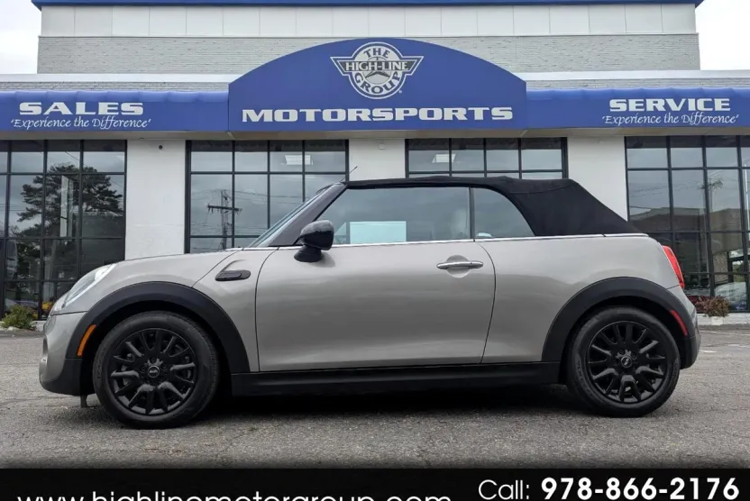 2017 Mini Cooper Convertible S photo 1