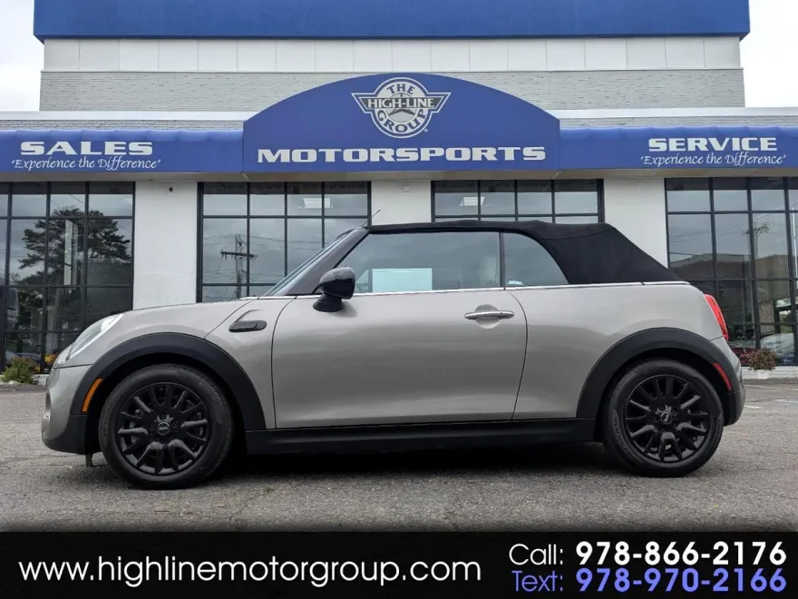 2017 Mini Cooper Convertible S photo 1
