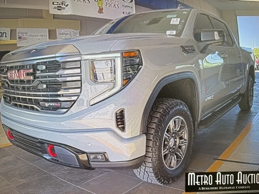 2024 Gmc Sierra 1500 AT4 photo 1