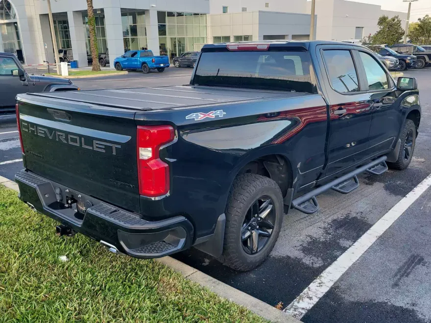 2021 Chevrolet Silverado 1500 Custom photo 1